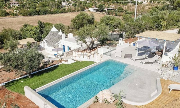 Putignano Villa | Villa 'Borgo Trulli 1817' with Private Pool, Wi-Fi and Air Conditioning