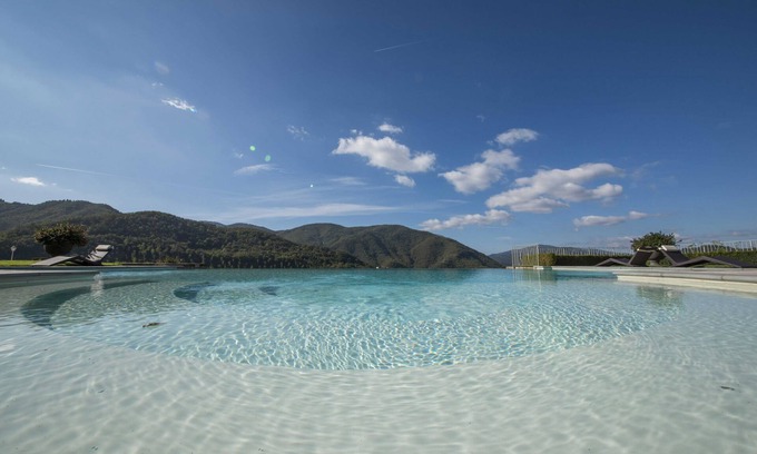 Londa Villa | Villa Caiano Main Villa - With private pool in Chianti Rufina area (Florence)