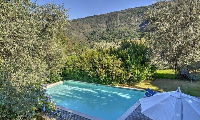 Mirto House | Villa Calesse C: A characteristic and welcoming independent house surrounded by meadows and by green hills, with Free WI-FI.