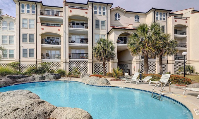 North Topsail Beach Villa | Villa Capriani Condo w/Direct Beach Access!