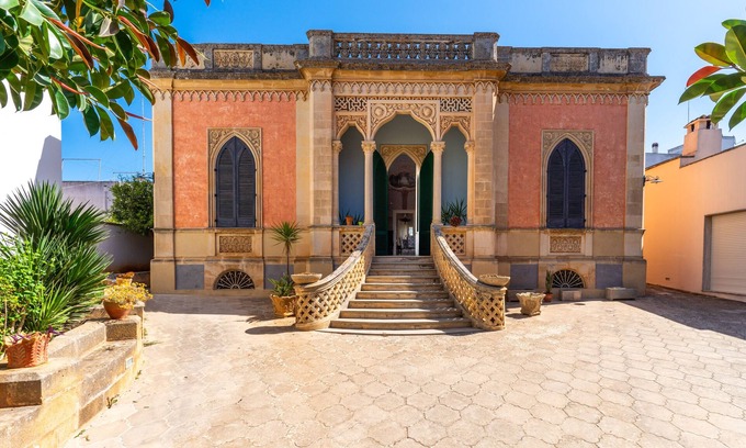 Sannicola Villa | Villa 'Caputo' with Private Garden