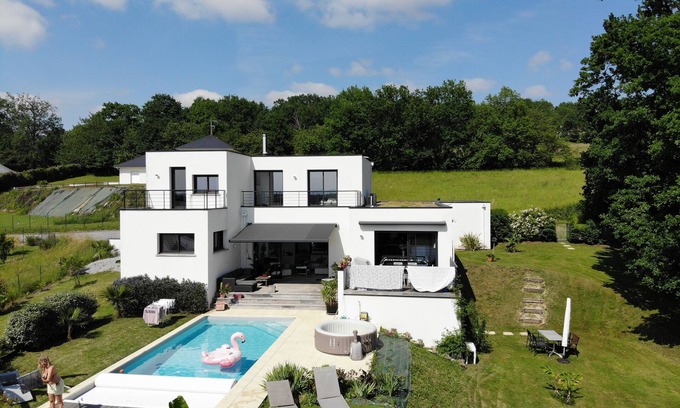 Buros House | Villa Carlotti - Detente Face AUX Pyrenees Avec Piscine Chauffee-