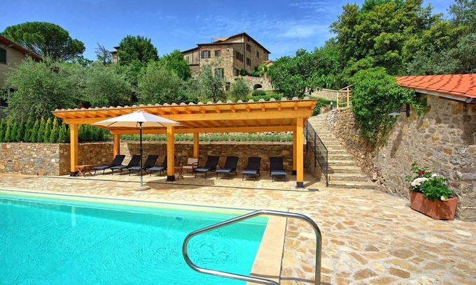 Montegiove Villa | Villa Collina - Holiday House Rental with private swimming pool in the small village of Montegi.