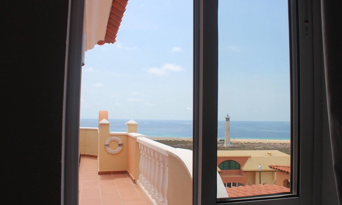 Solana del Matorral House | Villa Coralin in front of the paradisiacal beach of Jandía