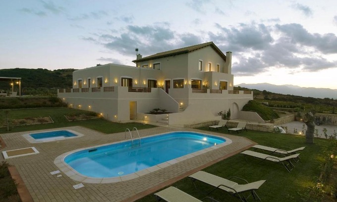 Nikos Kazantzakis Villa | Villa Country Luxury Villa by Interhome