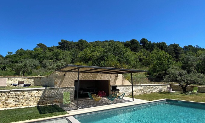 Cucuron Villa | Villa Cucuron, on the heights of Luberon