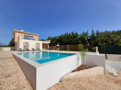 Kalamitsi Amigdali Villa | Villa Daedalus