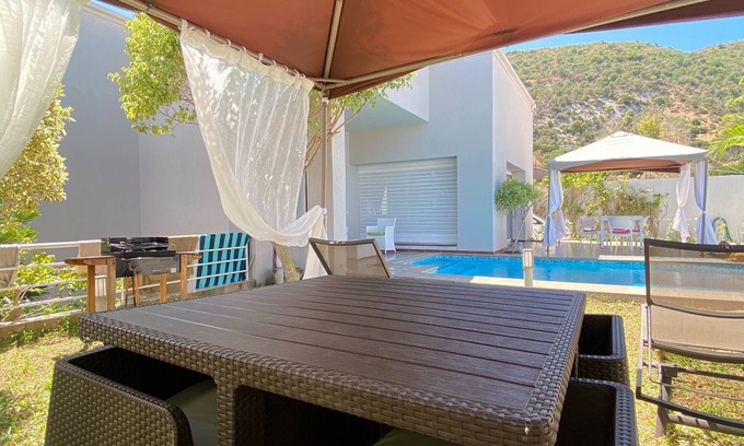 Bizerte Villa | Villa Deluxe, Poolside, Mountain views, 3Bed, Sitting and dining indoor/outdoor
