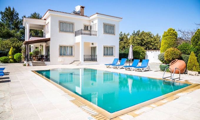 Argaka Villa | VILLA DEMETRA (4 ensuite bedrooms, Wi-Fi, stun. view, BBQ, Prv Swim. Pool)