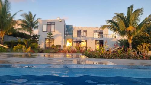 Chemin Grenier Apartment | Villa des Cannes sur Mer