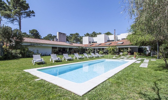 Charneca de Caparica e Sobreda Villa | Villa do Cisne - Allure Villas