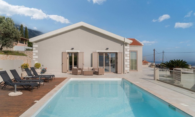 Vlachata Villa | Villa 'Ethereal' with Sea View, Wi-Fi and Air Conditioning