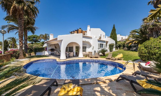 Albufeira Villa | Villa Eva by OCvillas
