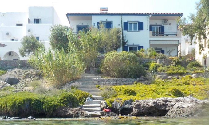 Perdhika Villa | Villa Fea - Beach Front Secluded luxury residence with spectacular sea views