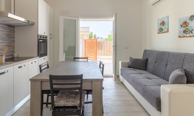 Granelli Villa | Villa "Flamingo" with Private Terrace, A/C & Wi-Fi