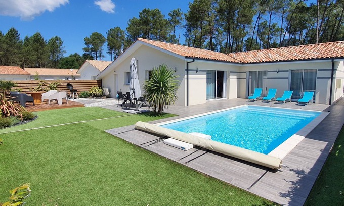 Saint-Paul-en-Born House | Villa for 08 people with private heated pool, 4-star rating