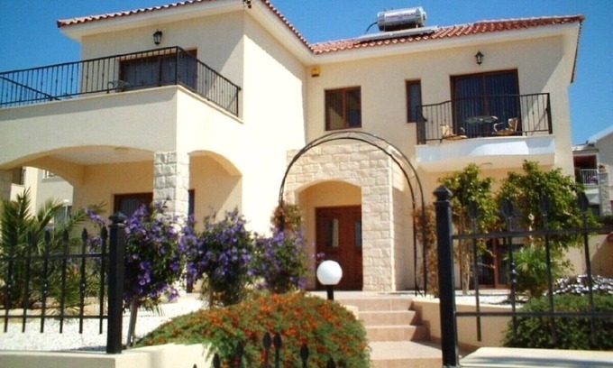 Pissouri Villa | Villa Georgina lovely well equipped villa, vibrant garden, large pool & sea view