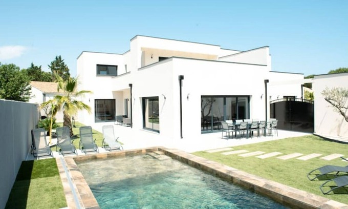 Le Grau-dʼAgde Villa | Villa Grand Nicolas Bord de Mer