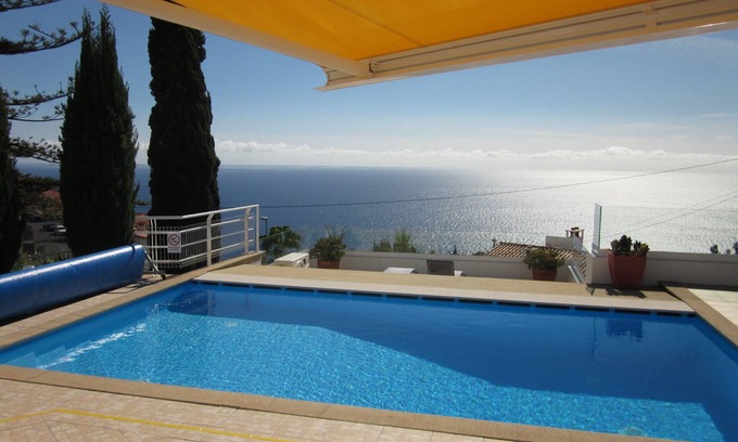 Garajau Villa | Villa Hansen in Madeira - Cristo Rei, nPool, Sea-views, Beach, Garden, BBQ.
