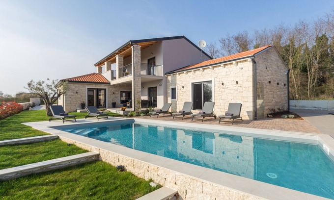 Mofardini Villa | Villa Harmony for 8 people in Central Istria with 50 m2 private pool and sea view