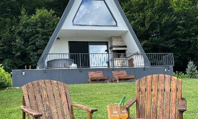 Zenica-Doboj Canton Villa | Villa Hasandić - Luxury Villa with Garden