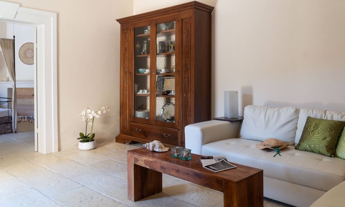 Onifai Apartment | Villa Il Casale Onifai- piano terra