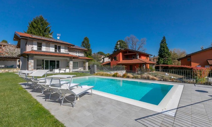 Besozzo Villa | Villa Il Gelsomino Bellavista - Happy Rentals