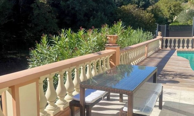 Biot Villa | Villa in Biot with Pool and Pool House