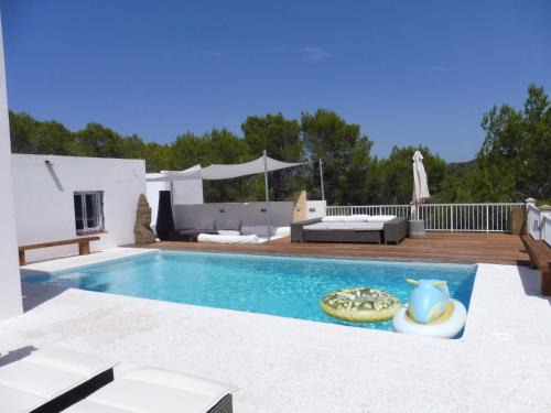 Sant Josep de sa Talaia Villa | Villa in Cala Tarida with Private Pool & Sea View