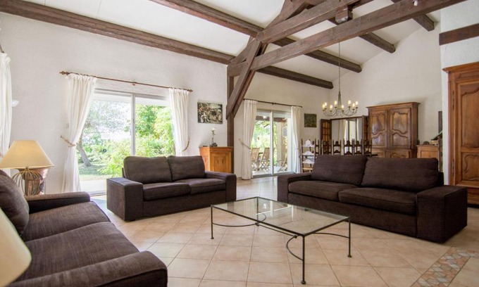 Campagnan Villa | Villa in Campagnan with Pool and Vineyard Views