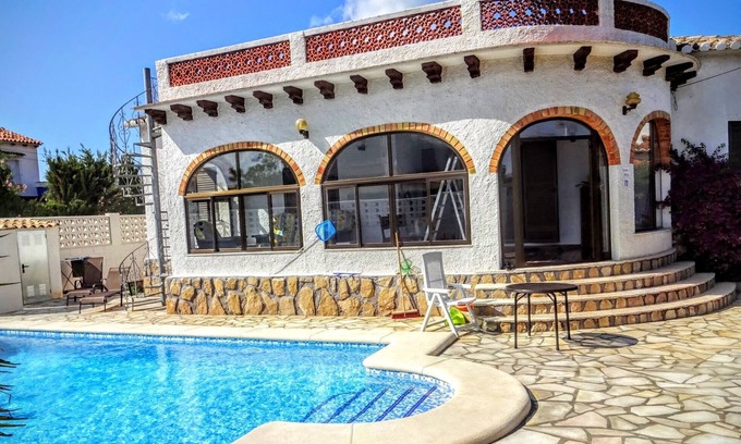 Els Poblets Villa | Villa in Els Poblets/Denia, beach 800m, private pool, wifi, air conditioning