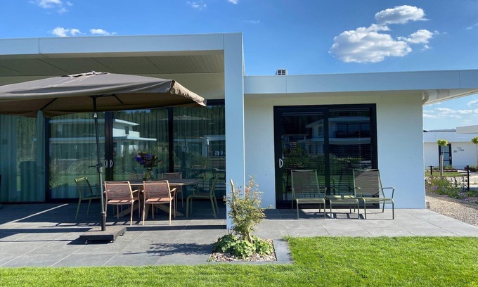 Zeewolde Villa | villa in Harderwold with garden