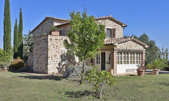 Manciano Villa | Villa in Manciano with 4 bedrooms sleeps 7