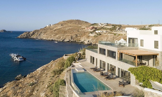 Agios Ioannis Villa | Villa in Ornos with 6 bedrooms sleeps 12