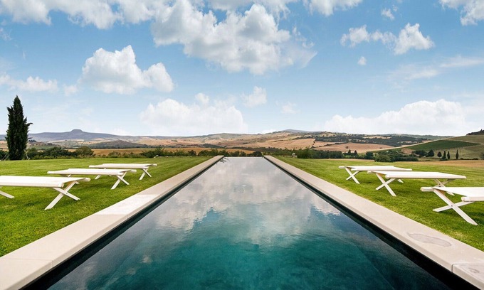 Sarteano Villa | Villa in Sarteano with 8 bedrooms sleeps 19