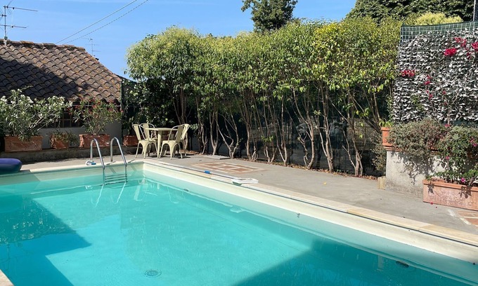 Corsanico Villa | Villa in the hills of Versilia, with swimming pool, garden and sea view terrace