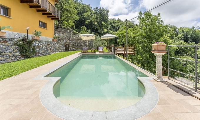 Uscio Villa | Villa in Uscio with 4 bedrooms sleeps 16