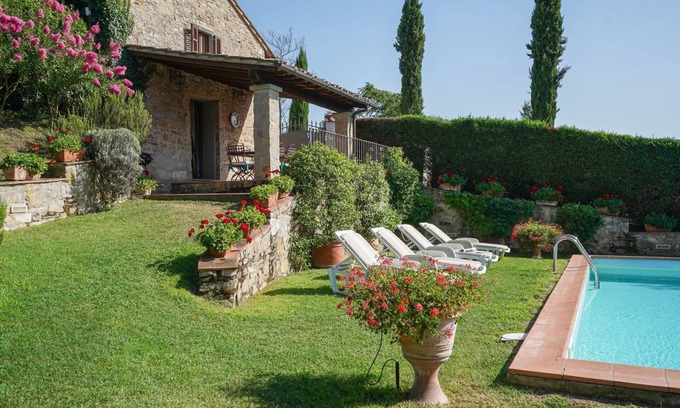Dicomano Villa | Villa in Vicchio with 2 bedrooms sleeps 4