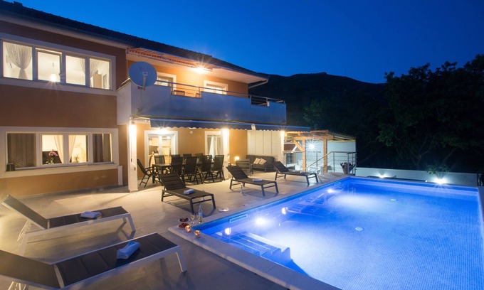Kastela Villa | Villa Ivano with heated pool& sea&mountain view