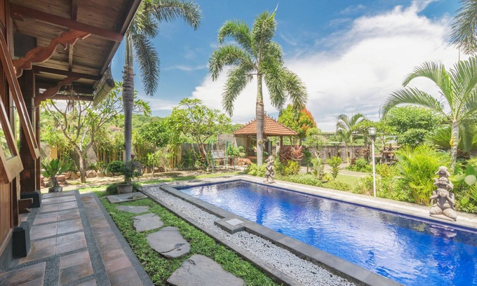 Lokapaksa Villa | Villa Joglo Catu - Private Pool, Green Village, And Rice Field View