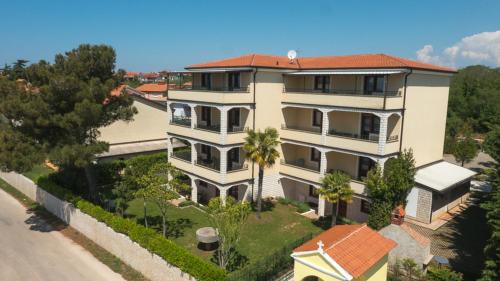 Lovrecica Apartment | Villa Julia