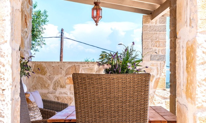 Mpogdanatika House | Villa Kiki - Enjoy Seaviews & Sunrise at 2BR Villa NR Gaios w/Private Pool