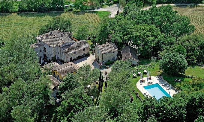 Tavernelle Villa | Villa la Commenda In Anghiari, Arezzo and the surrounding area
