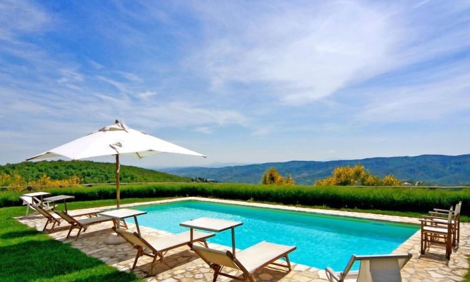 Civitella in Val di Chiana House | Villa La Piaggia by Interhome