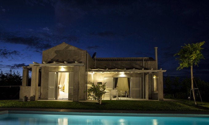 Svoronata Villa | VILLA LEFTERAKIS - LUXURY VILLA WITH PRIVATE POOL