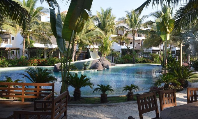 Monterrico Resort | Villa Los Cabos Monterrico