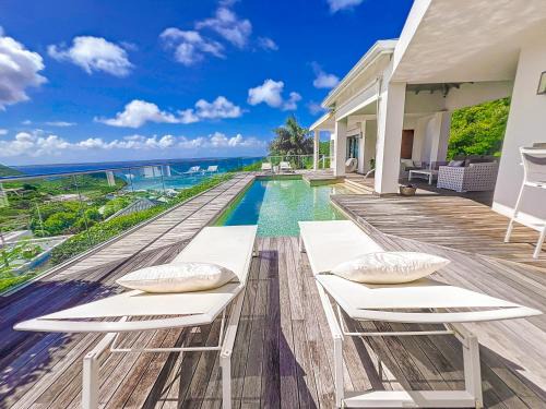 Anse Marcel Villa | Villa Louna panoramic view private pool 3 Bedrooms