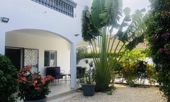 La Somone House | Villa Lowene Somone Canda