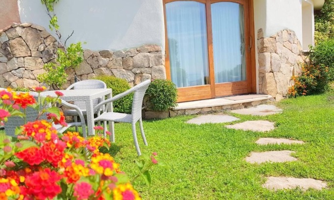 Luddui Apartment | Villa Luddui L2 with garden sea view