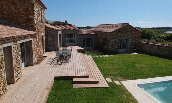 Bourgenay House | Villa luxueuse rénovée à la Guittière